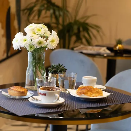 Palazzo Paisiello - Luxury 4* 레체