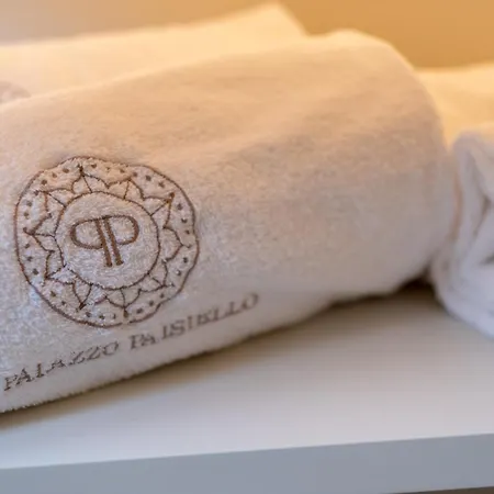 Palazzo Paisiello - Luxury 4* 레체