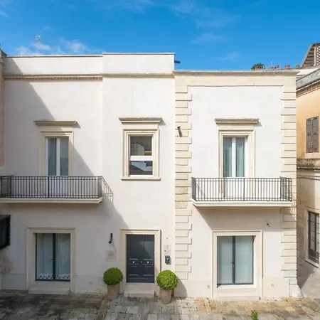 게스트하우스 Palazzo Paisiello - Luxury 4*