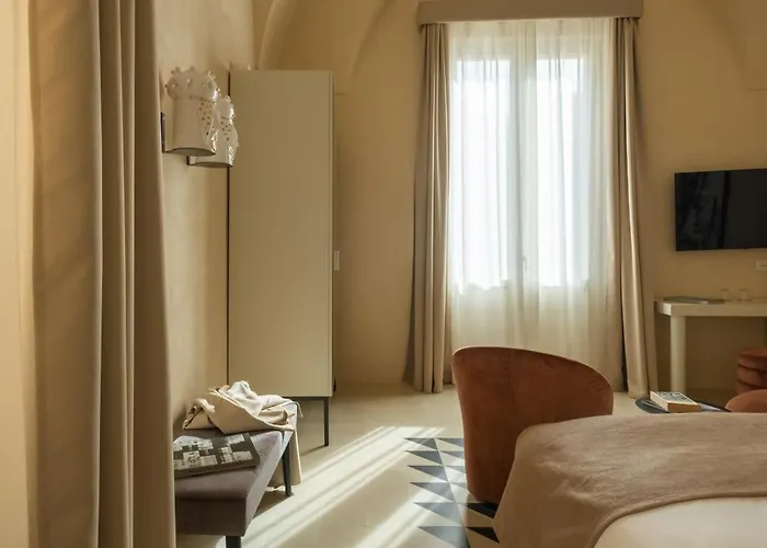 Palazzo Paisiello - Luxury 招待所 4*